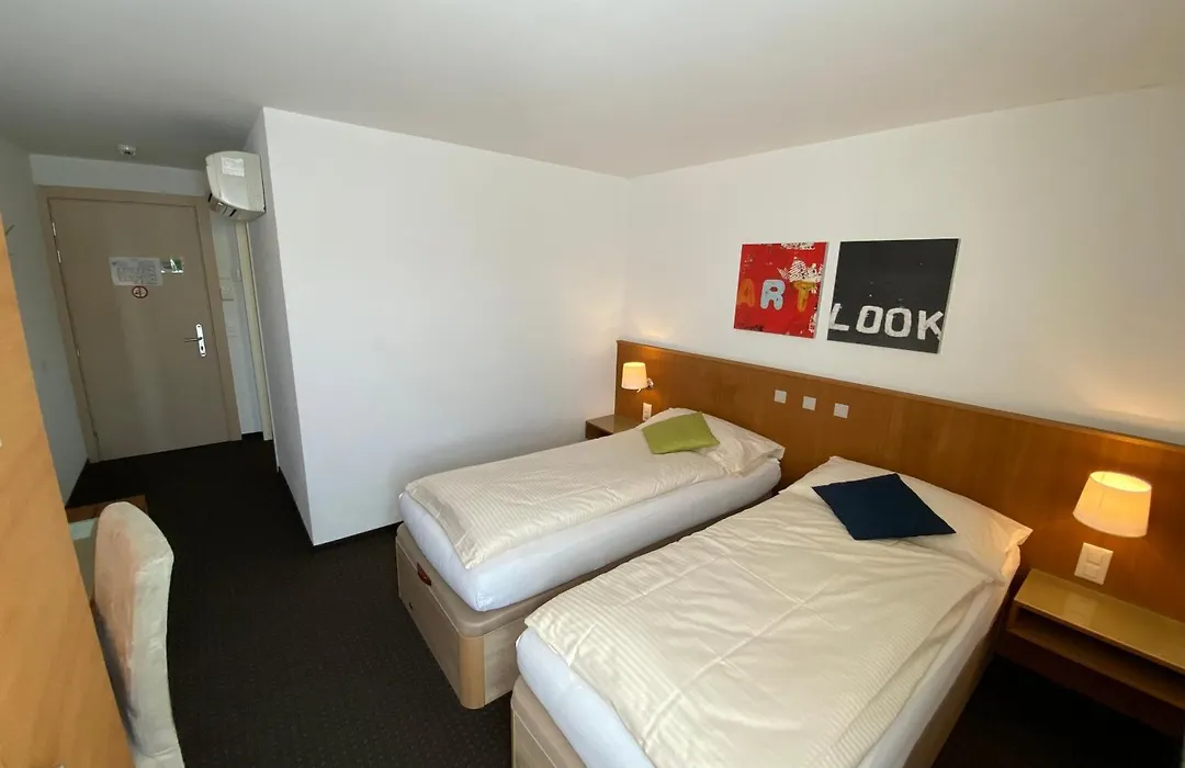 Businesshotel Lux-1