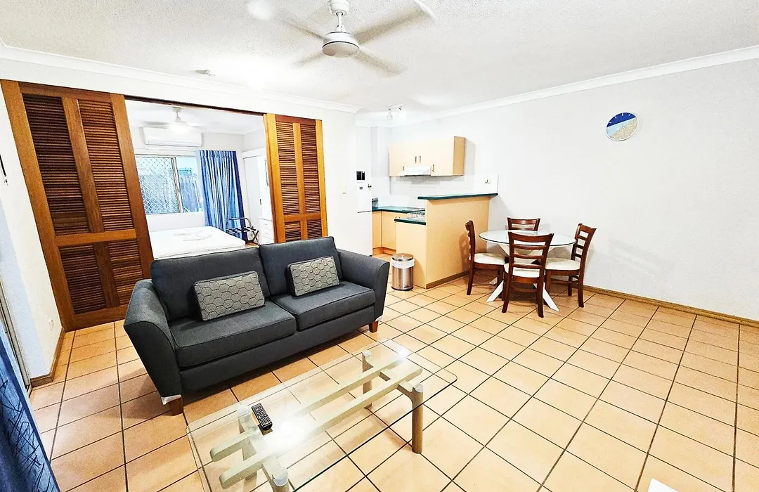 Royal Palm Villas-1