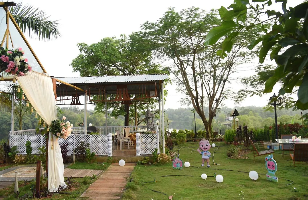 Sona Villa, The Lake Chalet-1