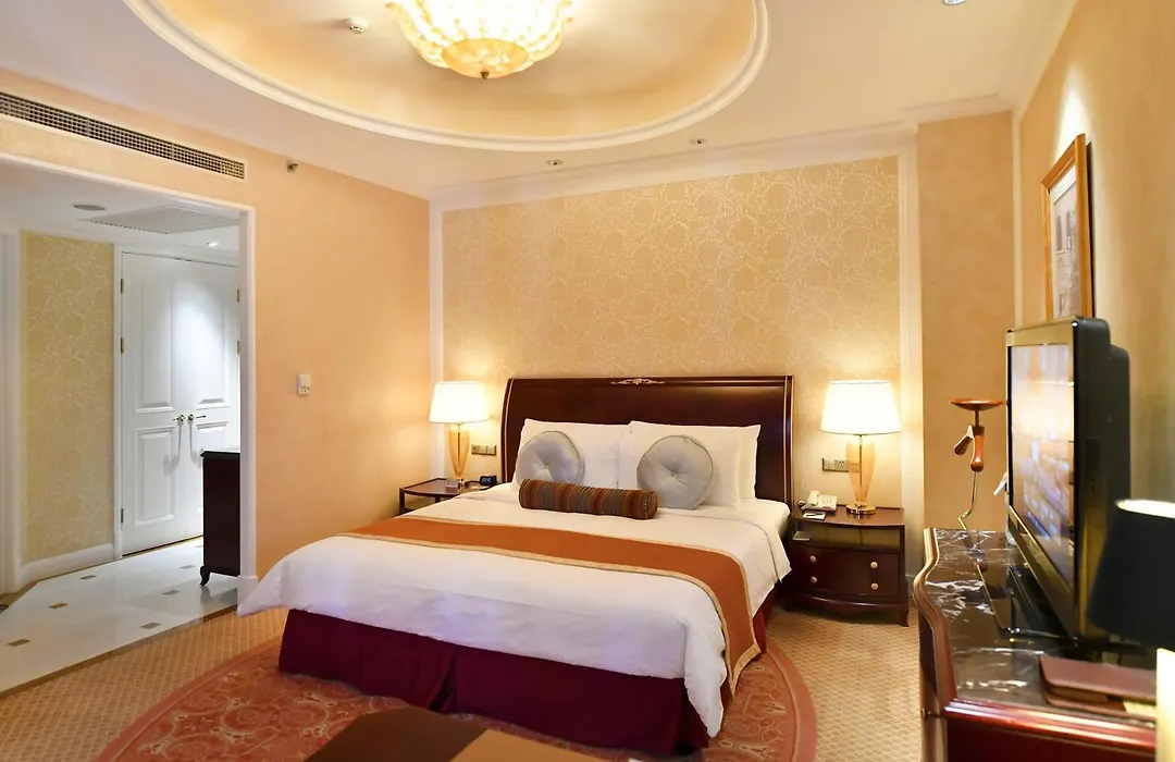 Grand Central Hotel Shanghai - Nanjing Road-1