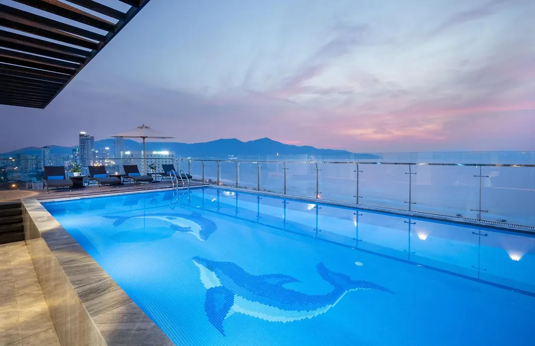 Sunny Ocean Hotel & Spa-1