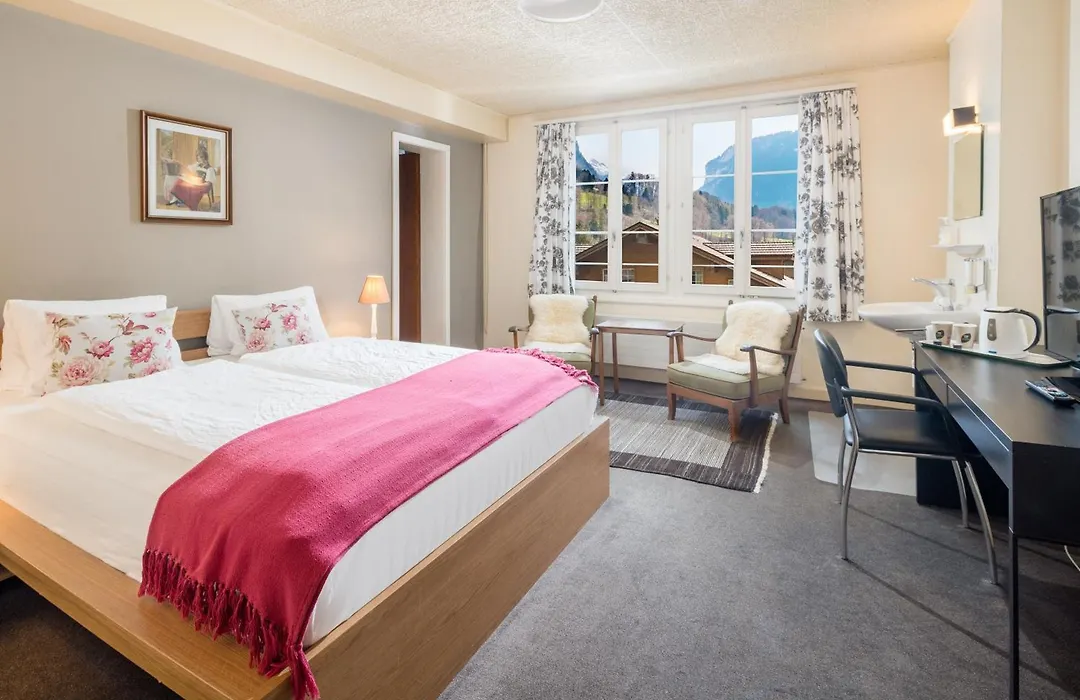Alpenrose Hotel And Gardens-1