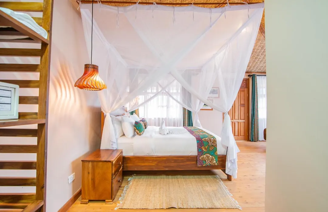 Gorilla Leisure Lodge-1