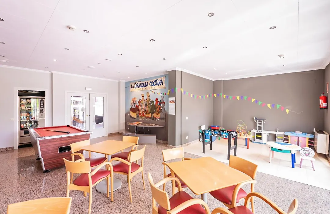 Hotel La Perla D'Olot-1