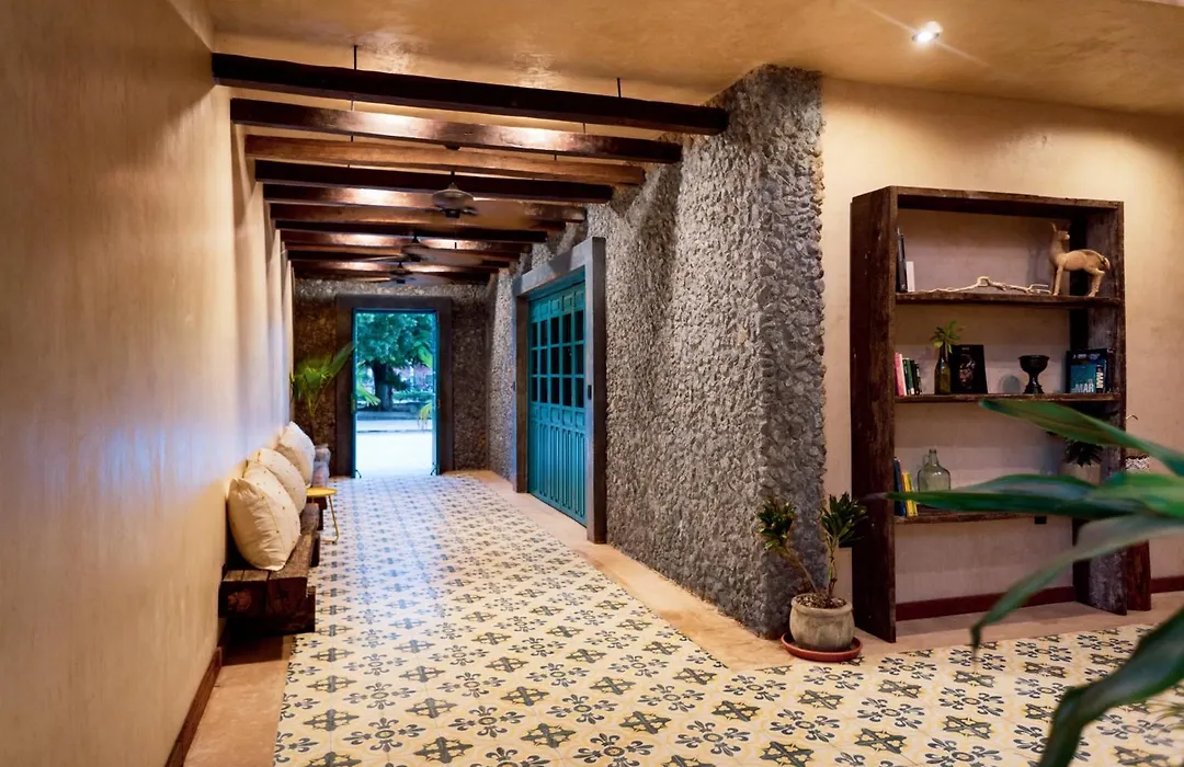 Mero Mero Hotel-1