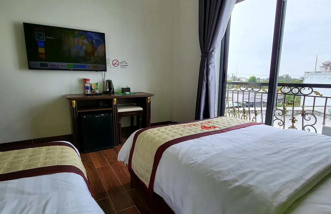 Ruby Hotel Vinh Long-1