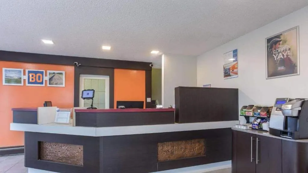 Motel Bo-Camrose, Ab-1