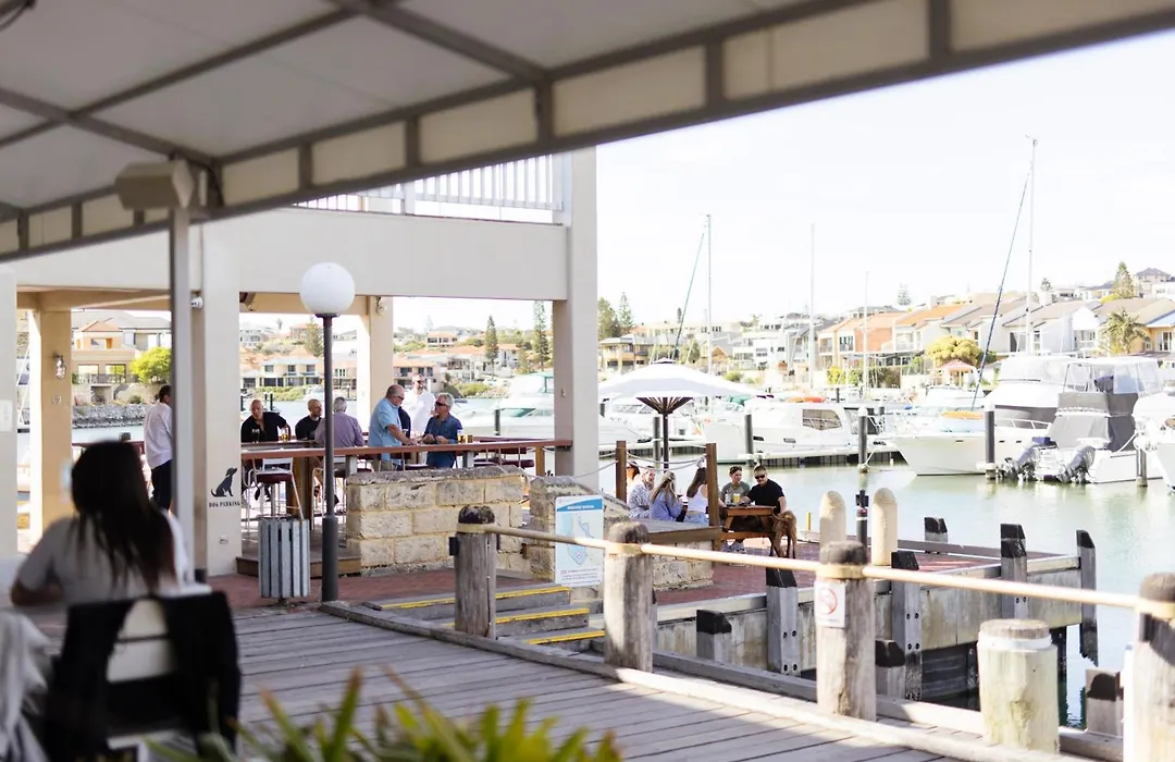 The Marina Hotel - Mindarie-1