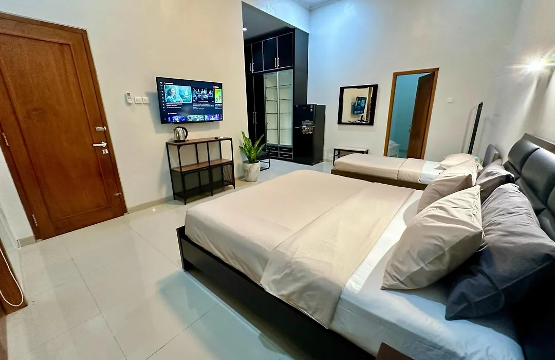 Cendhani Raras Gallery-1
