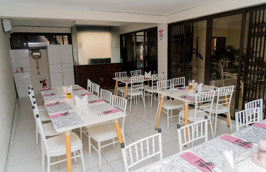 Triunfo Guest House-1
