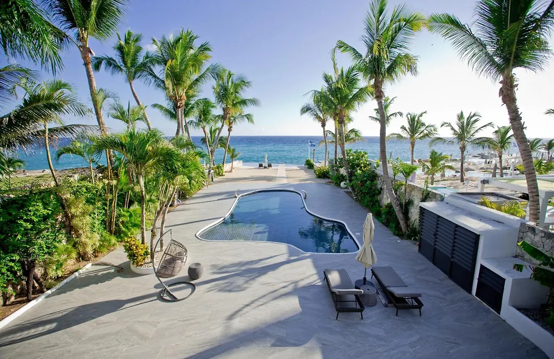 Tracadero Beach Club & Holidays Rentals-1