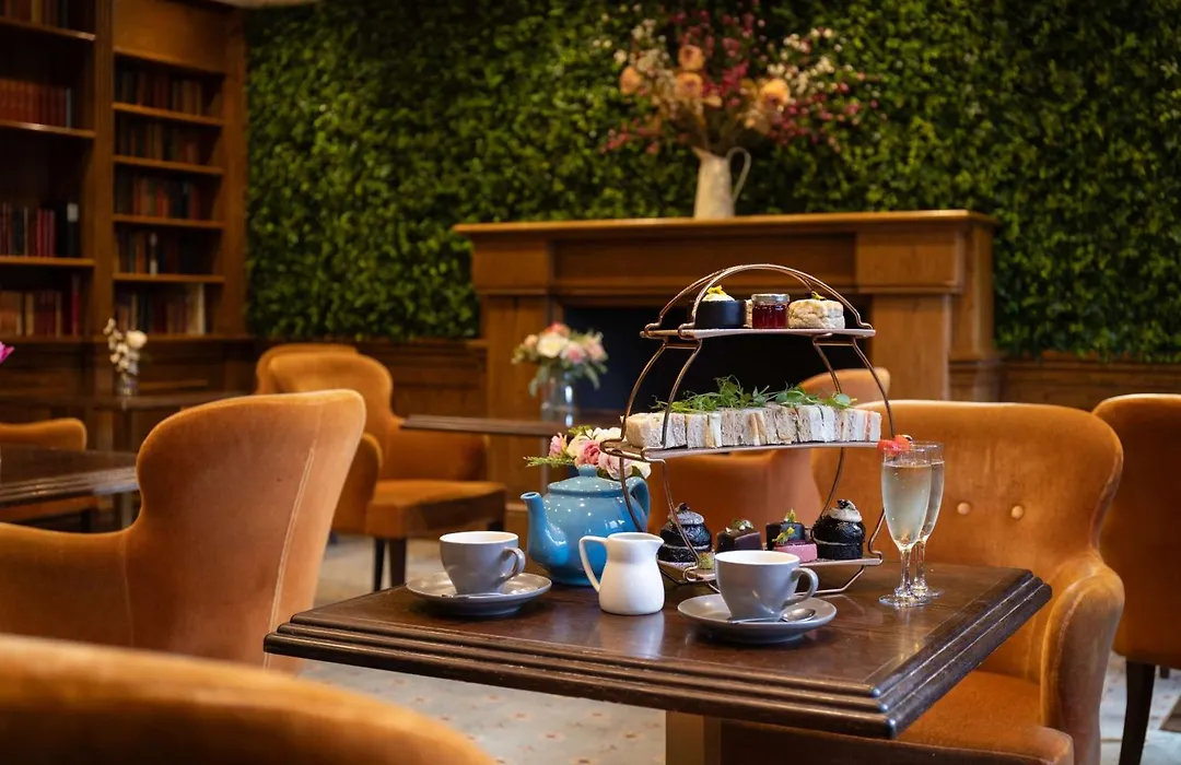 Hilton Puckrup Hall Hotel & Golf Club, Tewkesbury-1