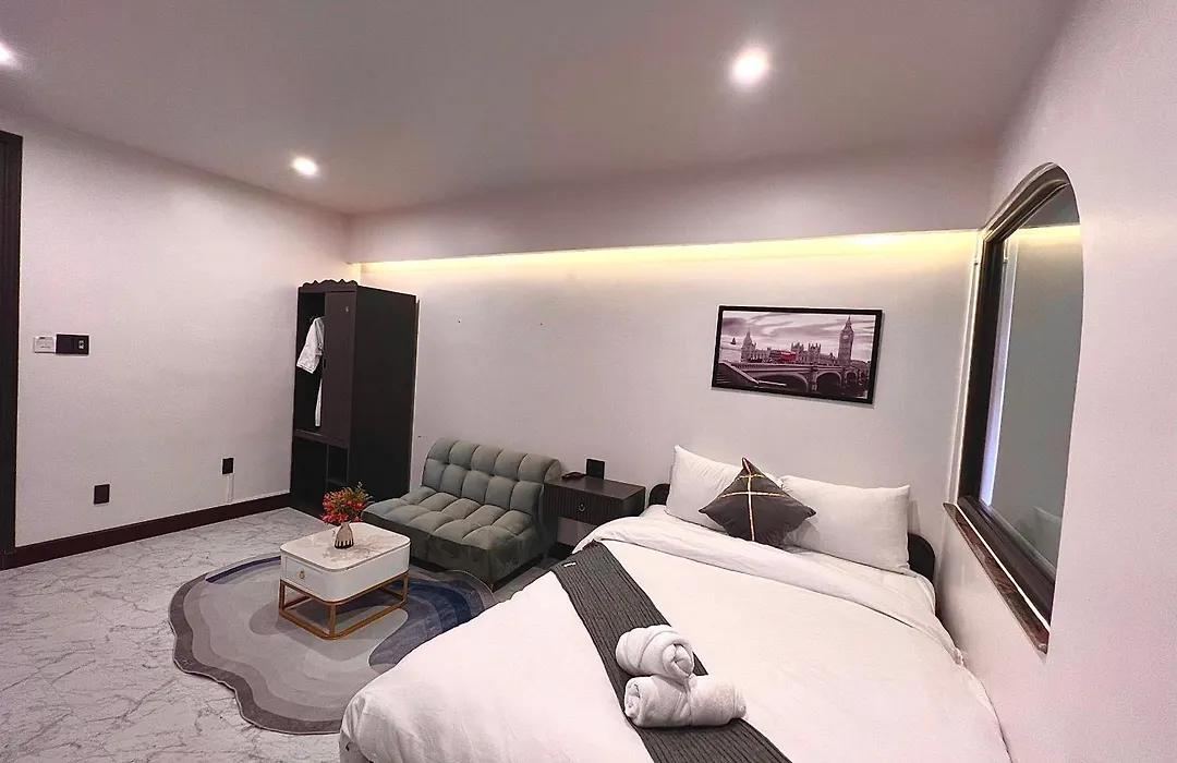 Ht House-1