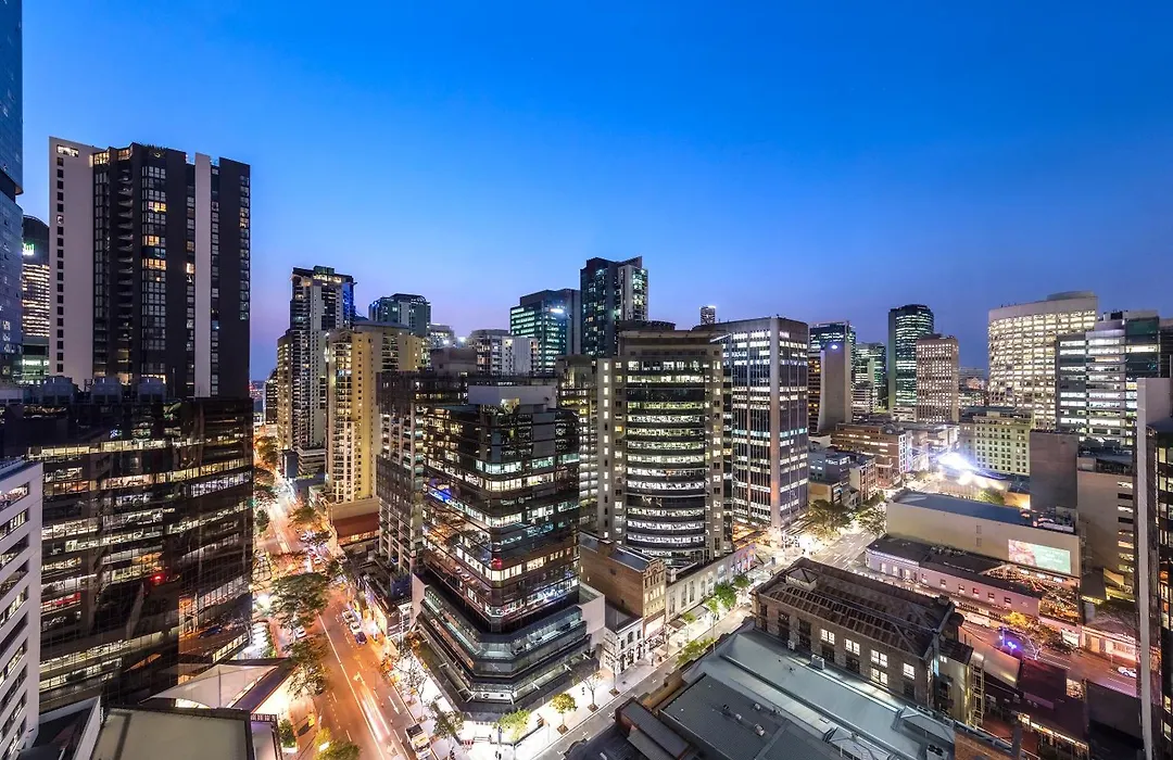 Oaks Brisbane On Felix Suites-1
