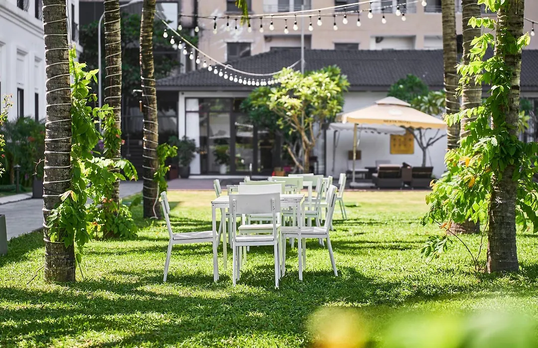 Nesta Hotel Da Nang-1