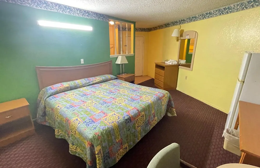 Relax Inn Copperas Cove-1