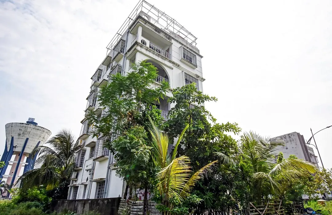 Super Hotel O J M T Upasana-1