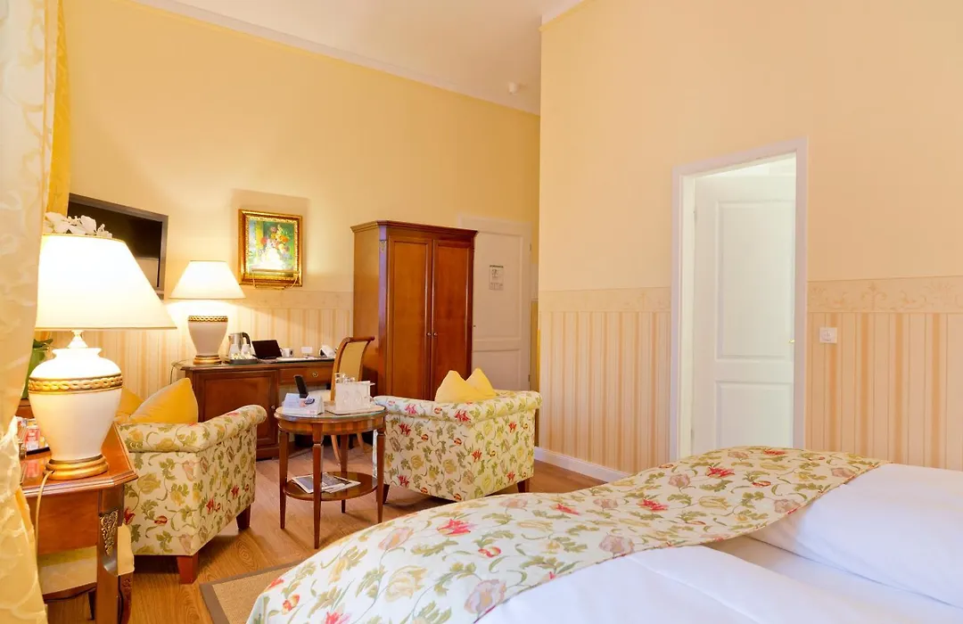 Hotel Villa Monte Vino-1