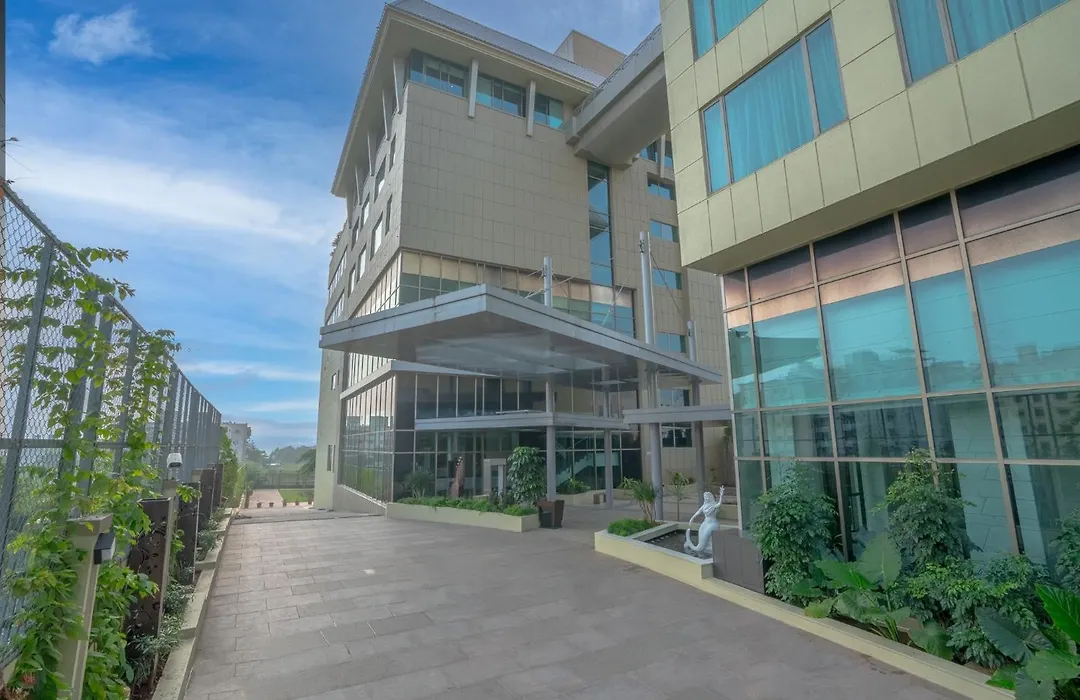 Radisson Blu Pune Hinjawadi-1