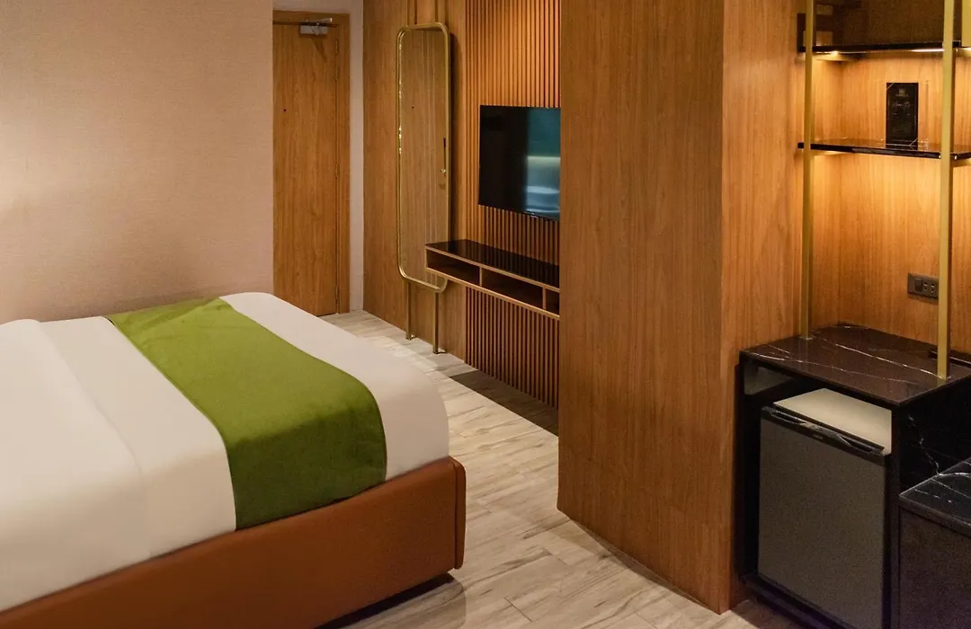 Ironwood Hotel-1