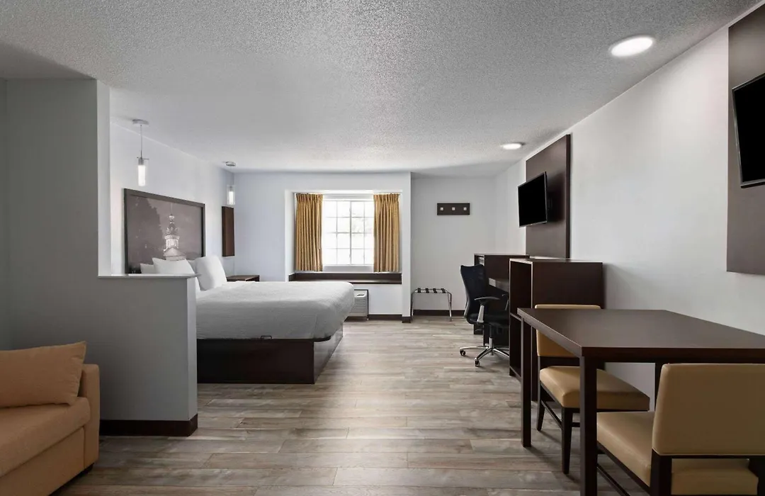 Super 8 By Wyndham Harbison/Parkridge Hospital-1