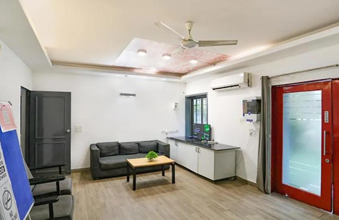 Fabhotel F9 Noida Sector 51-1
