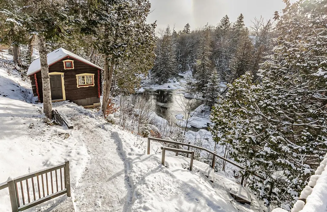 Auberge Spa & Beaux Reves-1