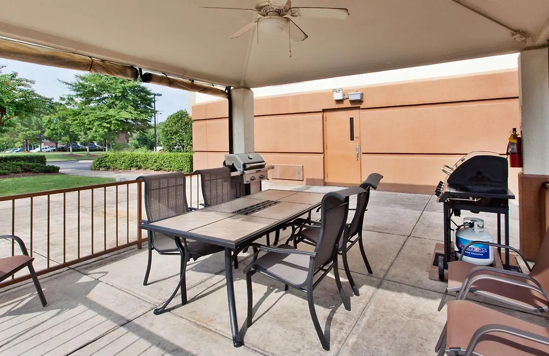 Sonesta Simply Suites Orange County Airport-1