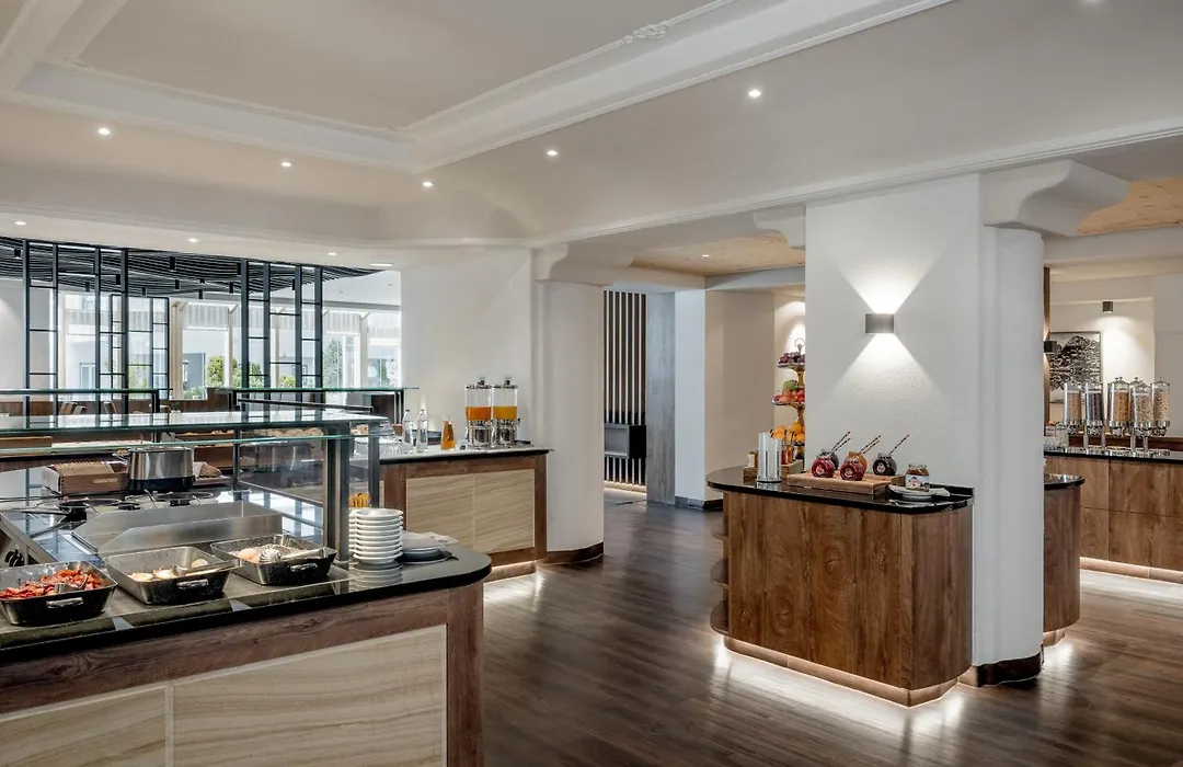 Regina Hotelsuites-1