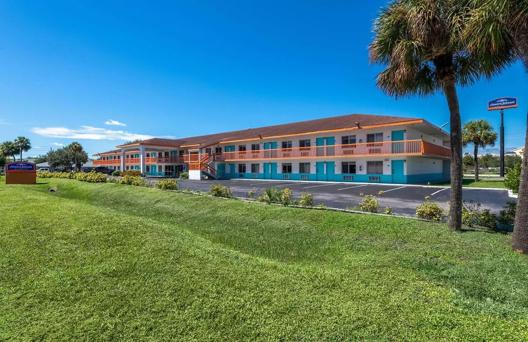 Howard Johnson By Wyndham Vero Beach/I-95-1