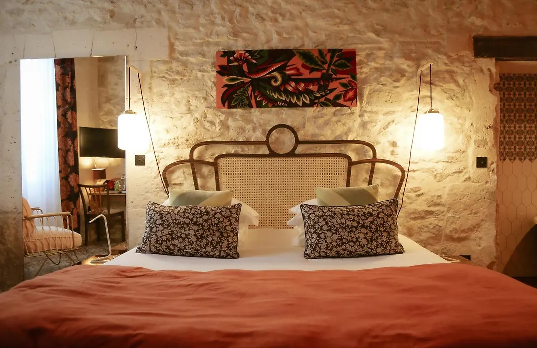 Le Petit Hotel-1