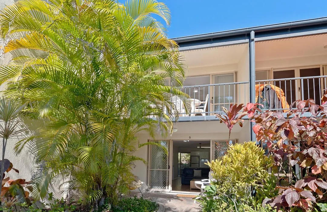 Beach Breakers Resort-1