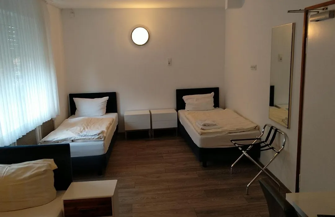 Hotel Zentrum-1