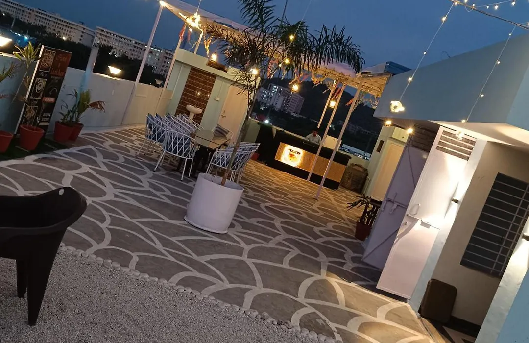 Hotel Laakhan By Ghumo Udaipur-1