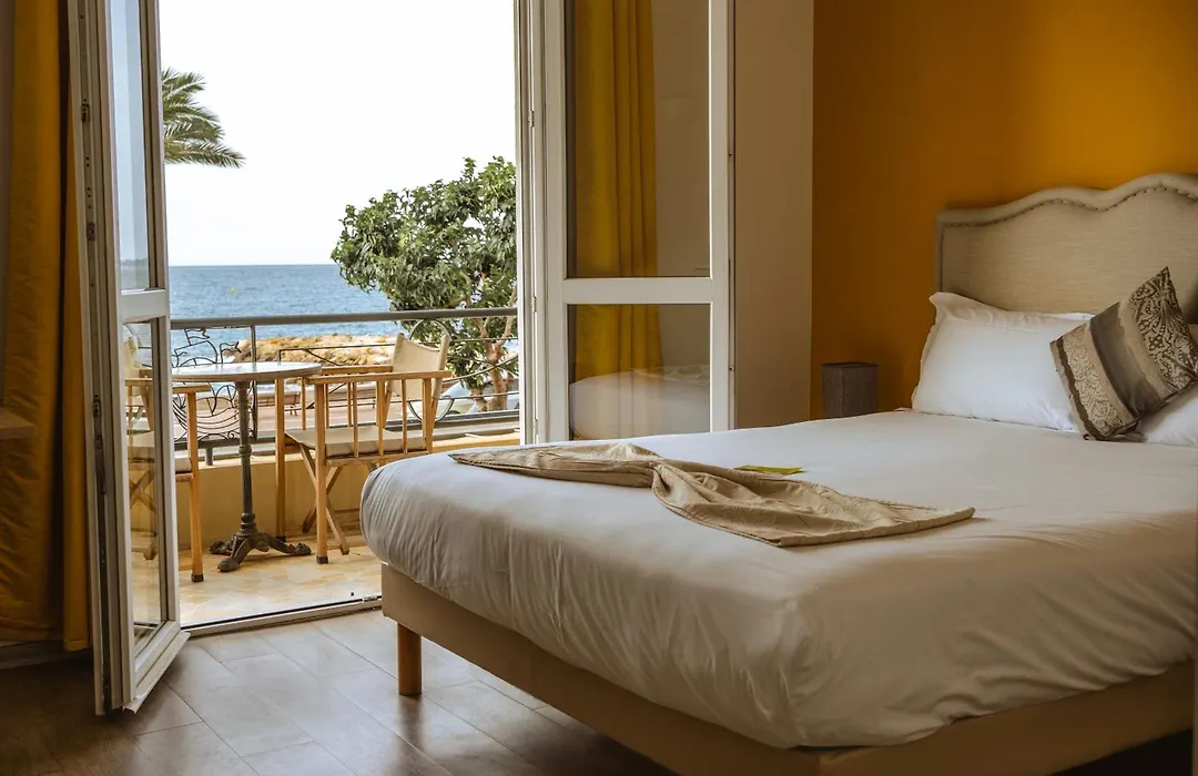 Hotel Du Bord De Mer "Le Vanille"-1