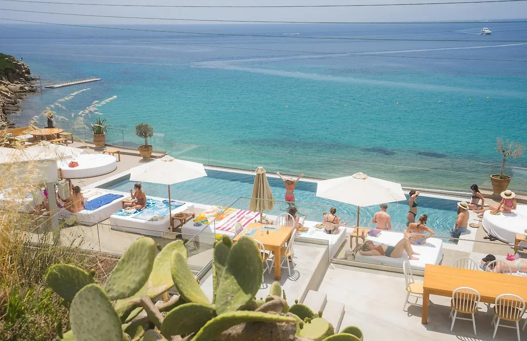 New Paradise Beach Resort - Adults Only-1
