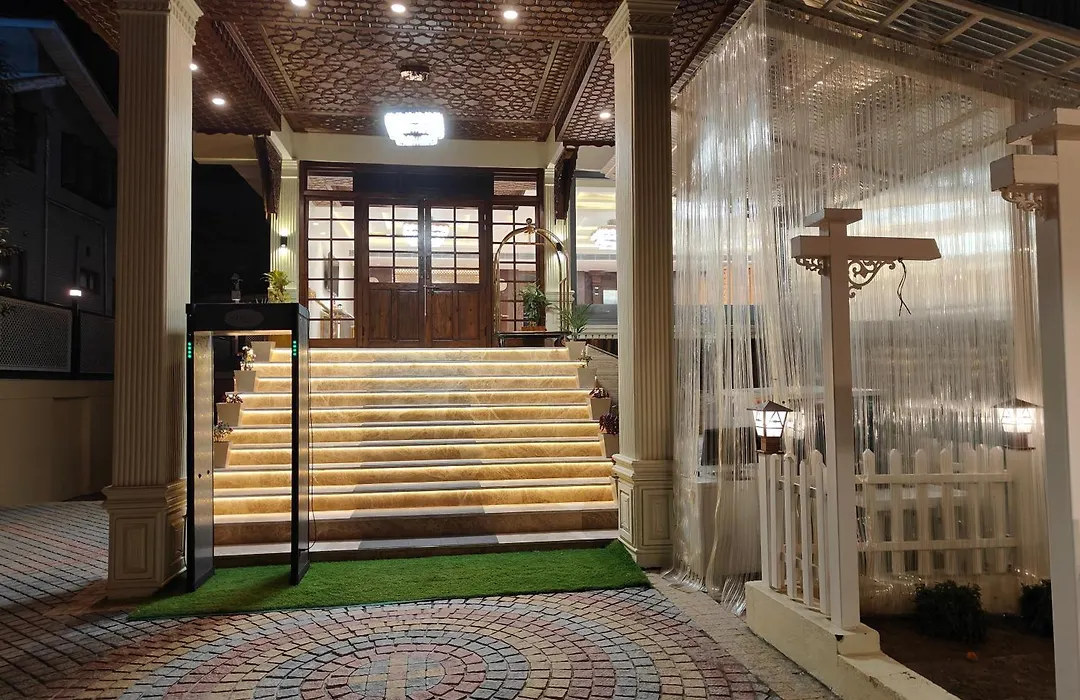 Arco Hotels And Resorts Srinagar-1
