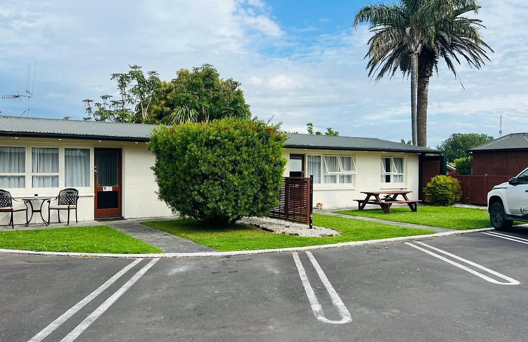 18Th Avenue Thermal Motel-1
