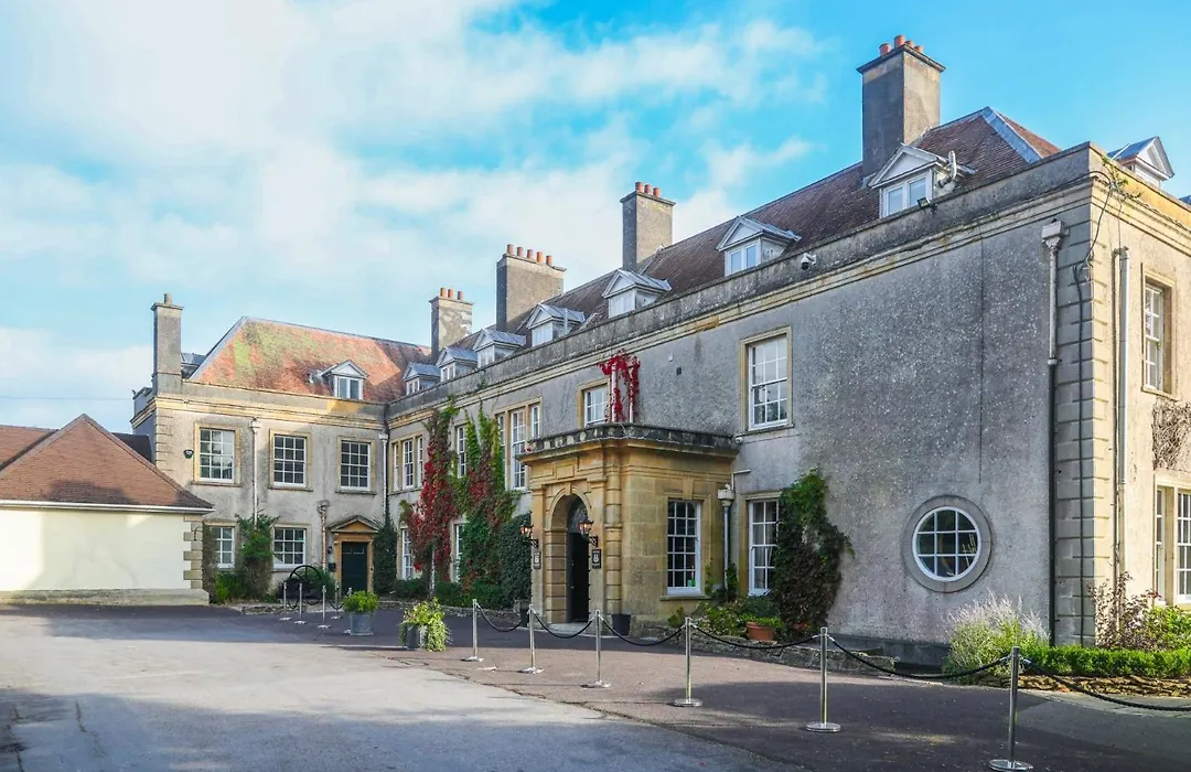 Holbrook Manor & Spa-1