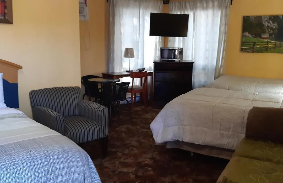 Pine Grove Motel-1