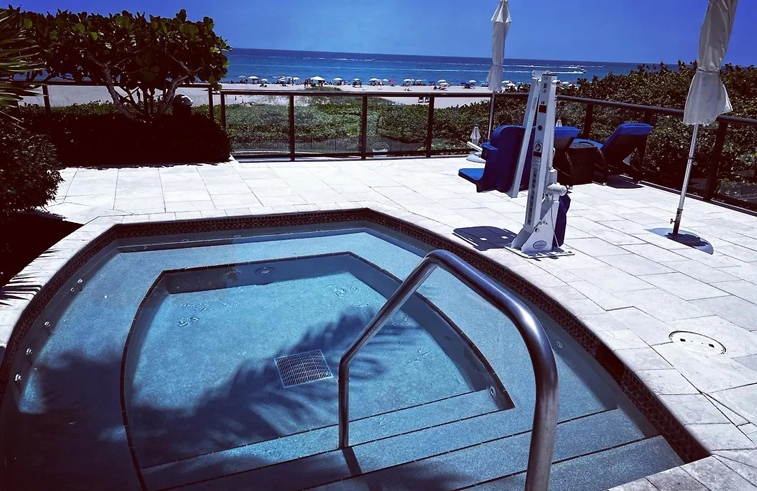 Ritzcarlton Singer Island Oceanfront Luxury 3Br 3Ba Residence-1