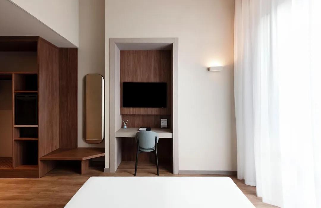 Mokinba Hotels Montebianco-1