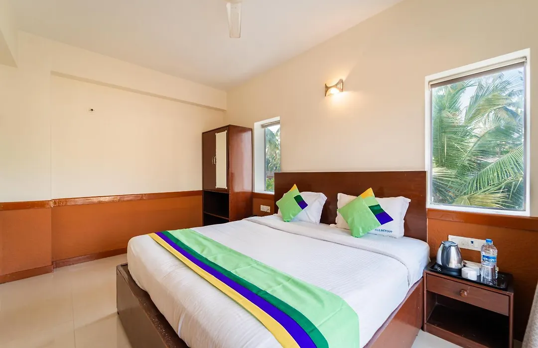 Treebo Gulmohar Beach Resort With Pool-1