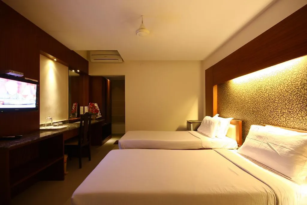 Hotel Crescent Crest Sriperumbudur-1