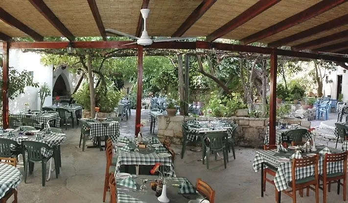 The Bunch Of Grapes Inn-1