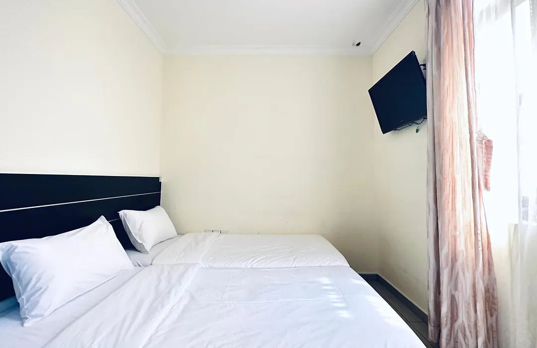 Asphodel Inn-1