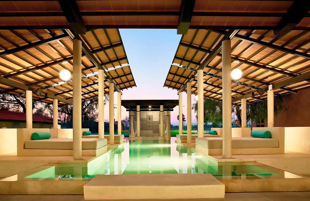 Aloft Celaya-1
