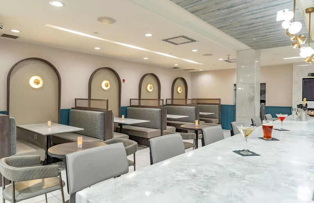 Hilton Garden Inn Toronto/Brampton-1
