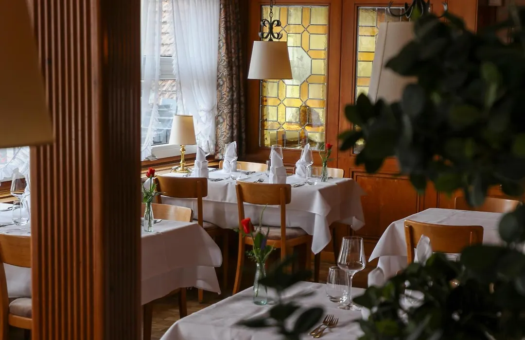 Hotel Kreuz-1