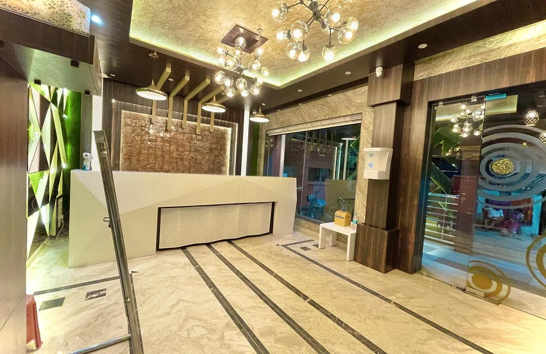 Hotel Kuber Palace: Beachfront Comfort with Temple Proximity-1